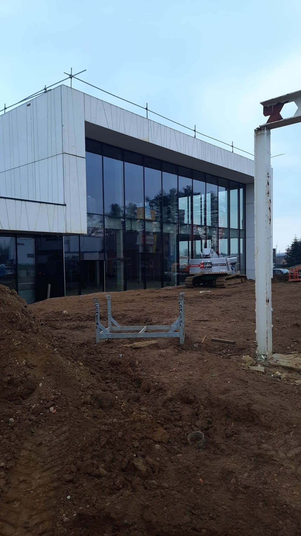 Showroom Vitrum — Levage à ventouses